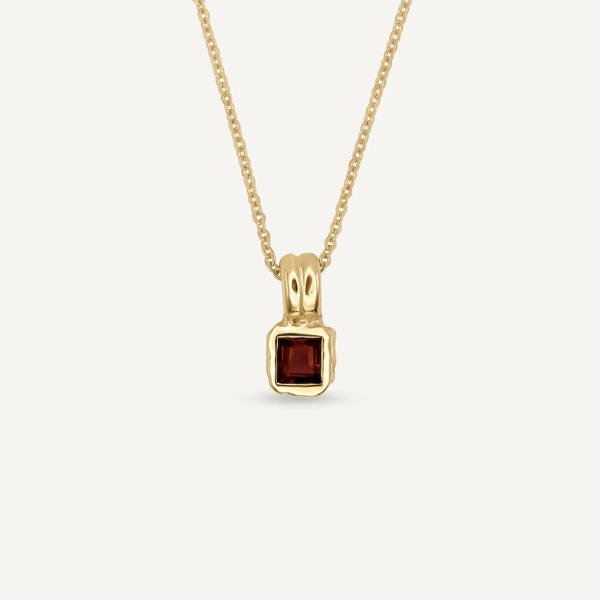 Lys Garnet Solitaire 14ct Gold Necklace