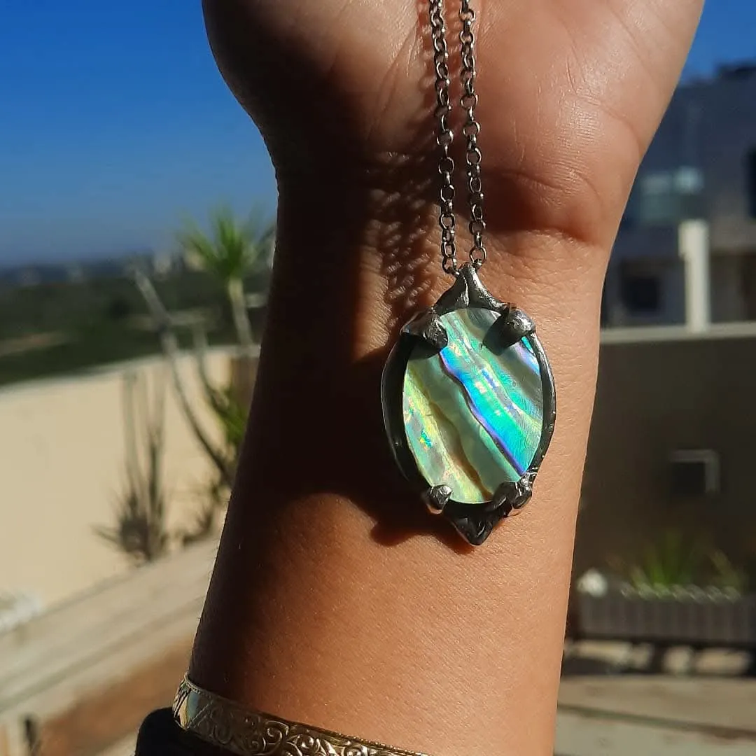 N.18 Lotus Abalone Shell Heavy Necklace