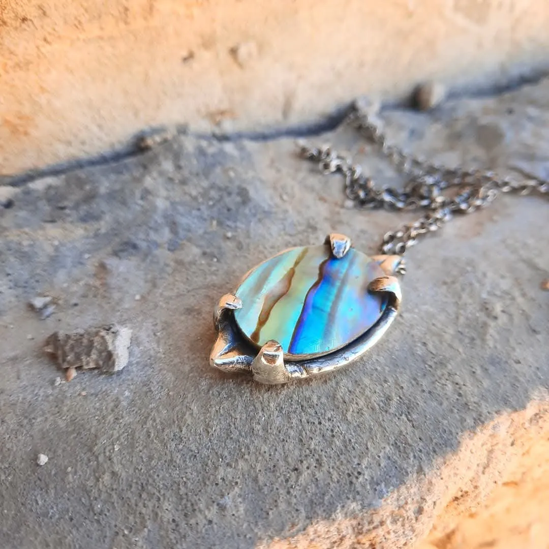 N.18 Lotus Abalone Shell Heavy Necklace