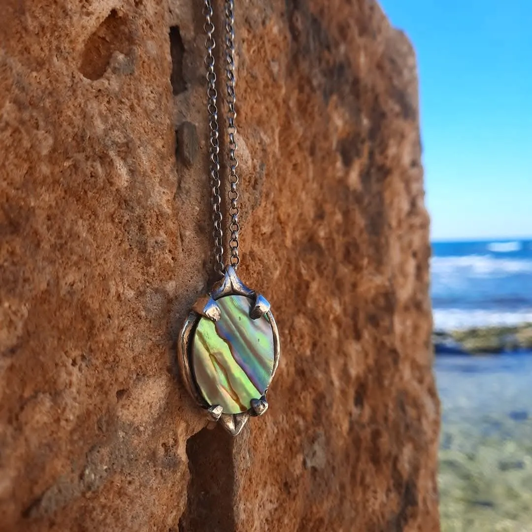 N.18 Lotus Abalone Shell Heavy Necklace