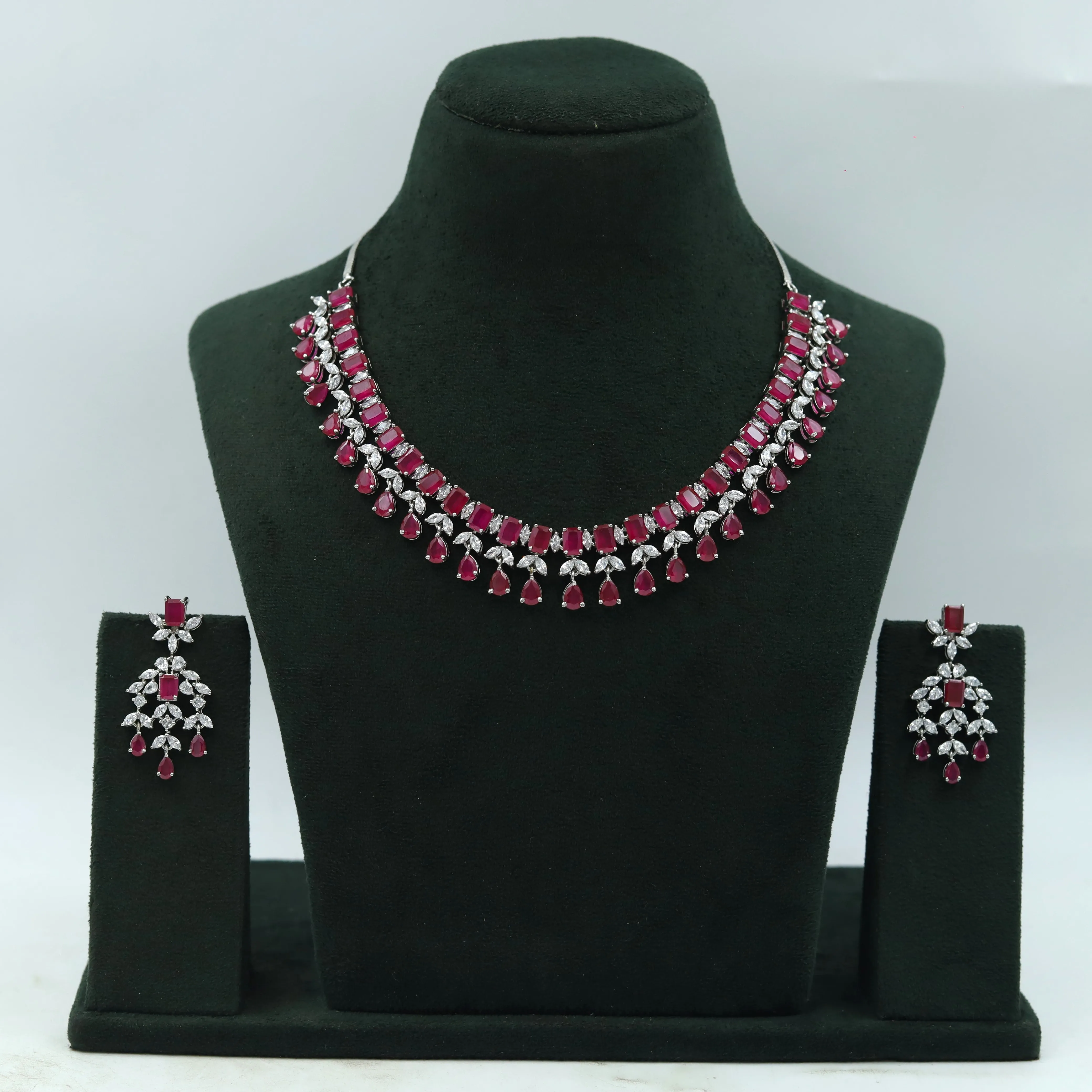 Round Neck Zircon/AD Necklace Set 4151-69